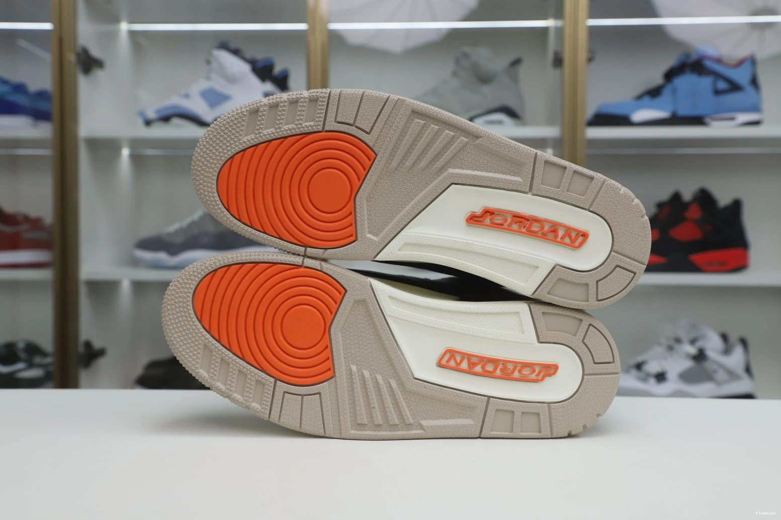 CEMENT AIR DESERT 3 JORDAN CT8532 0727
